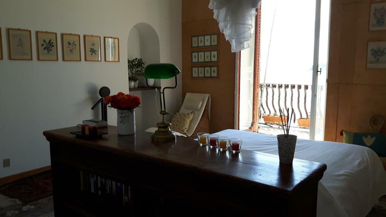Donn'anna With A View Bed & Breakfast *